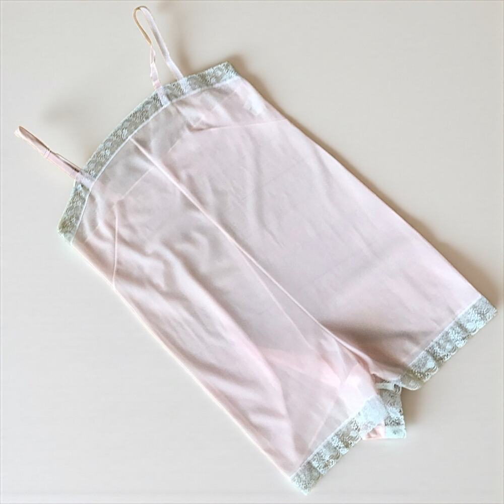 Vintage Pink Teddy Size 34 White Lace Gaymode Lingerie Romper - Picture 4 of 11